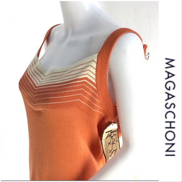 Magaschoni Tops - NWT Magaschoni Sweater Tank Sz Large